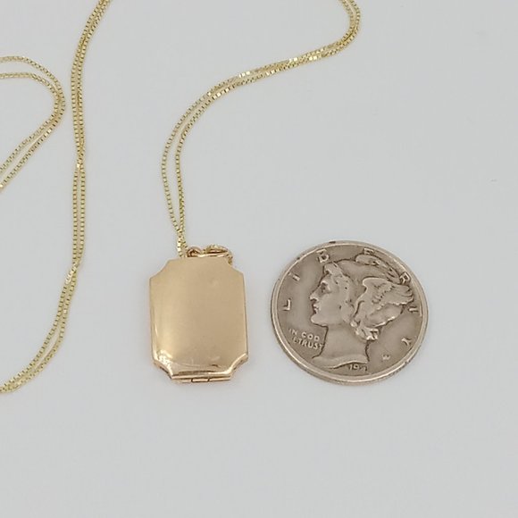 Vintage 10K YG Tiny Locket with Chain - Picture 12 of 15